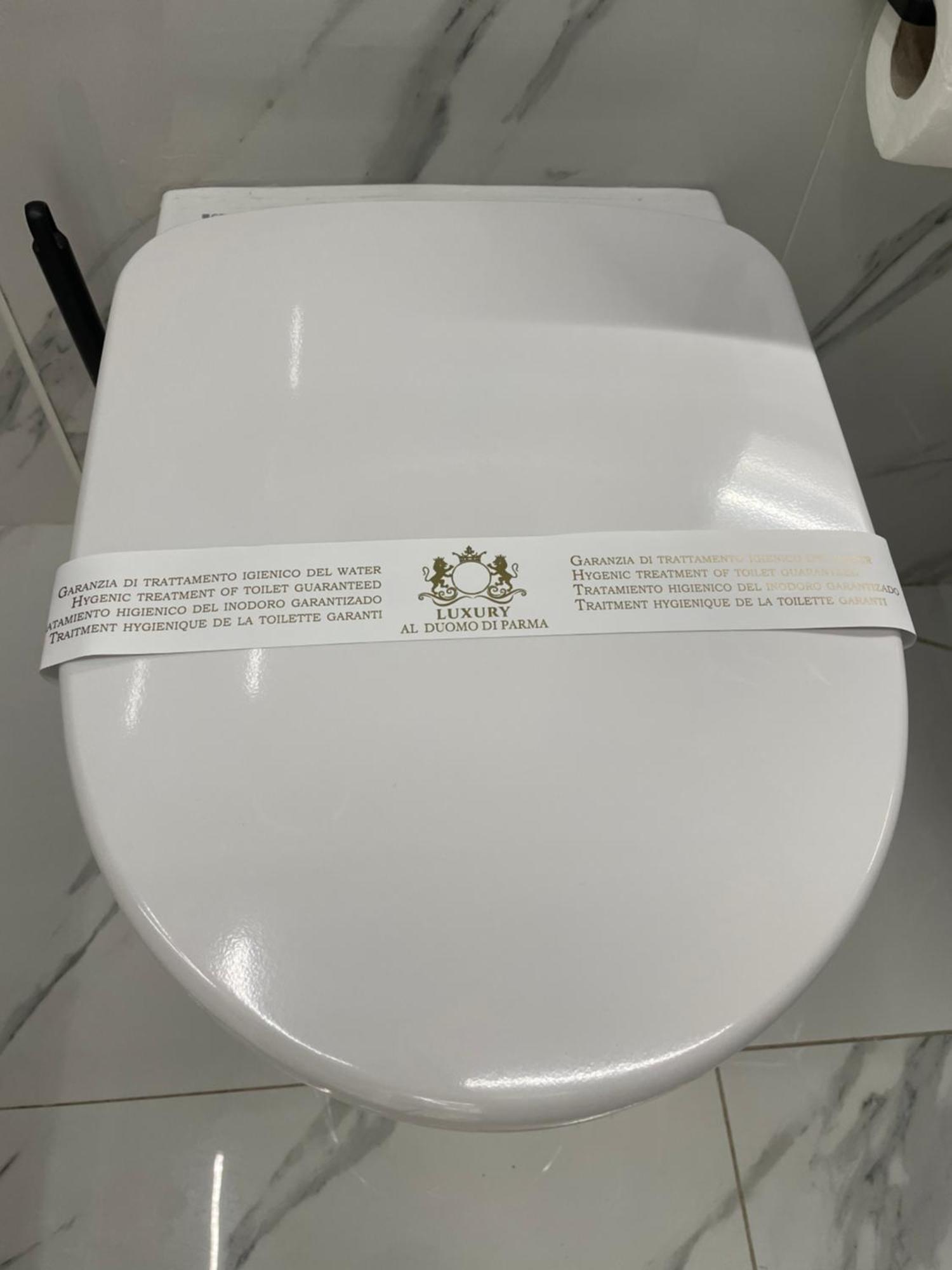 Luxury 5 Al Duomo Di Parma Apartman Kültér fotó
